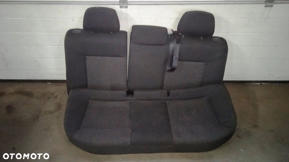 Fotel kierowcy pasażera kanapa Opel Astra III H GTC 3D lak. Z157 - 3