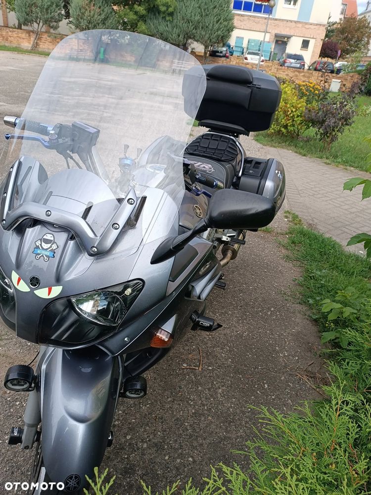 Yamaha FJR - 4