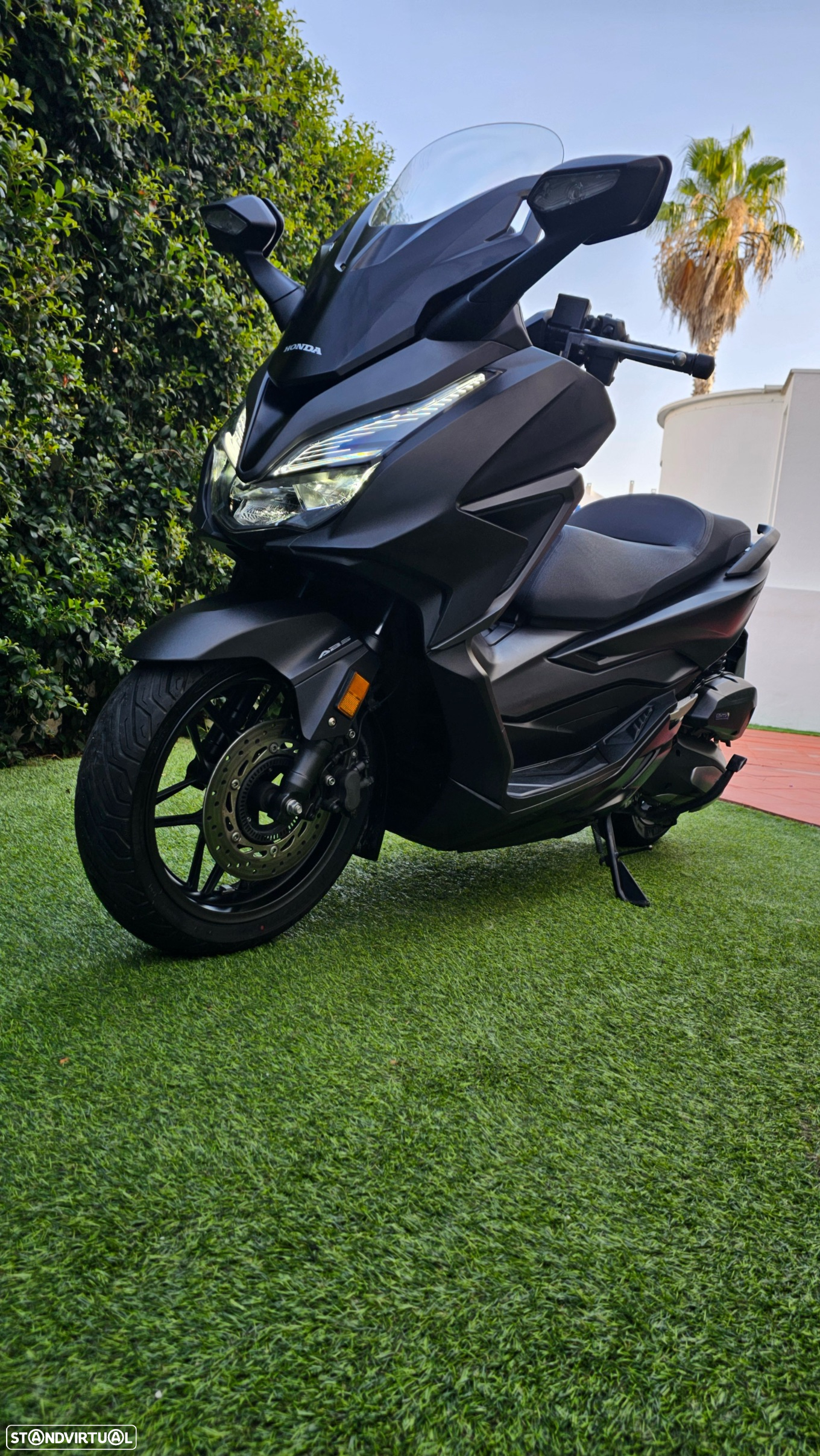 Honda Forza - 12