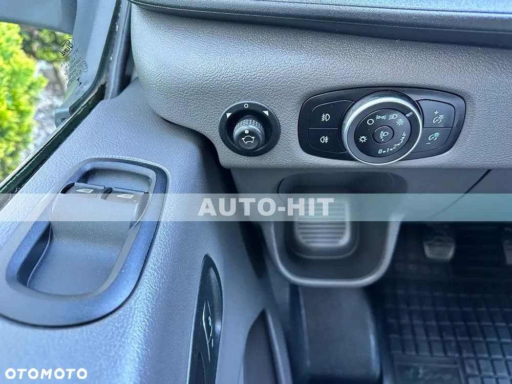Ford Transit - 19