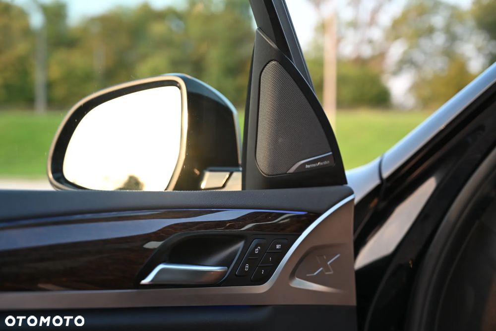 BMW X3 xM40i mHEV - 13