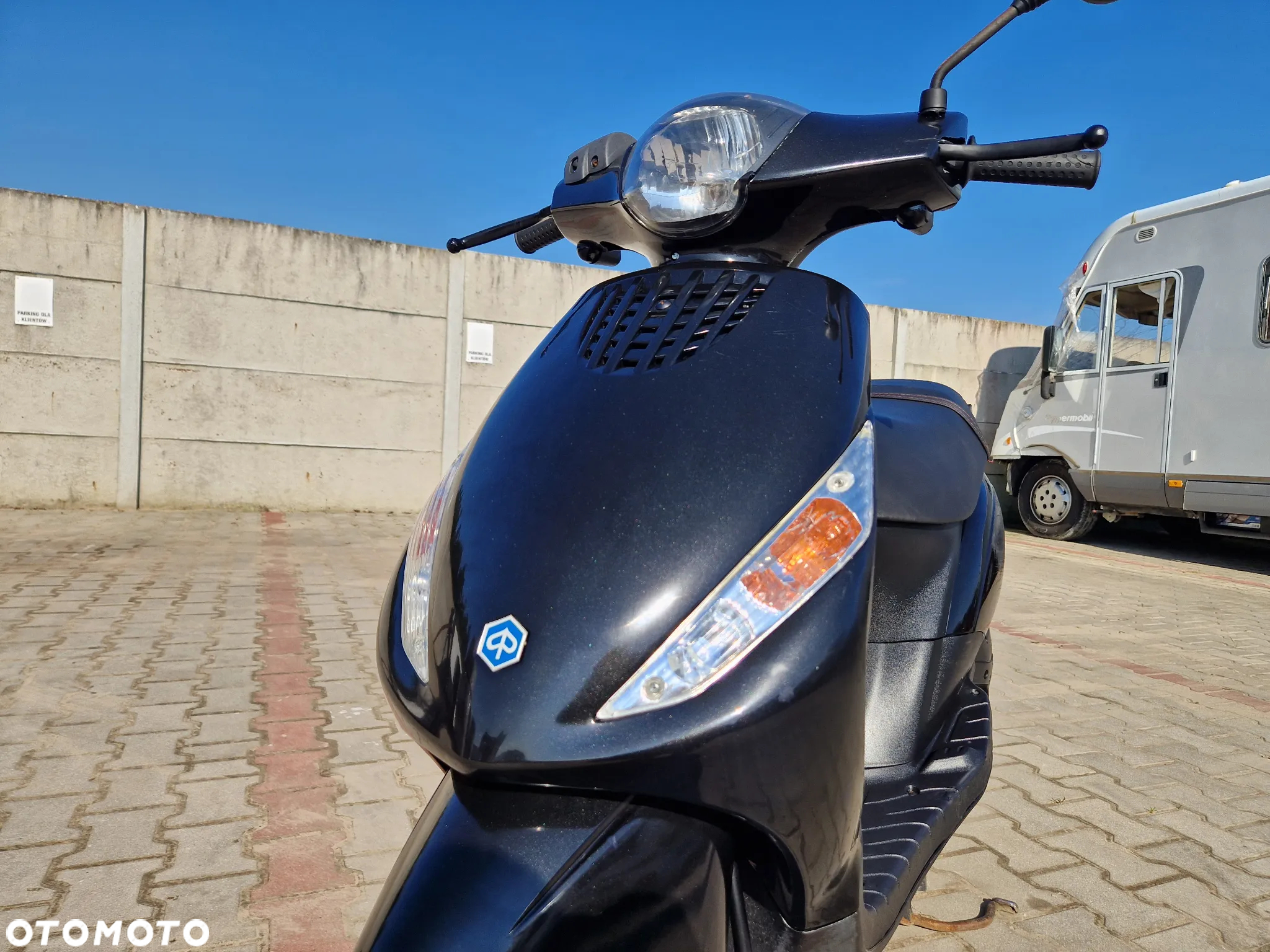 Piaggio ZIP - 15