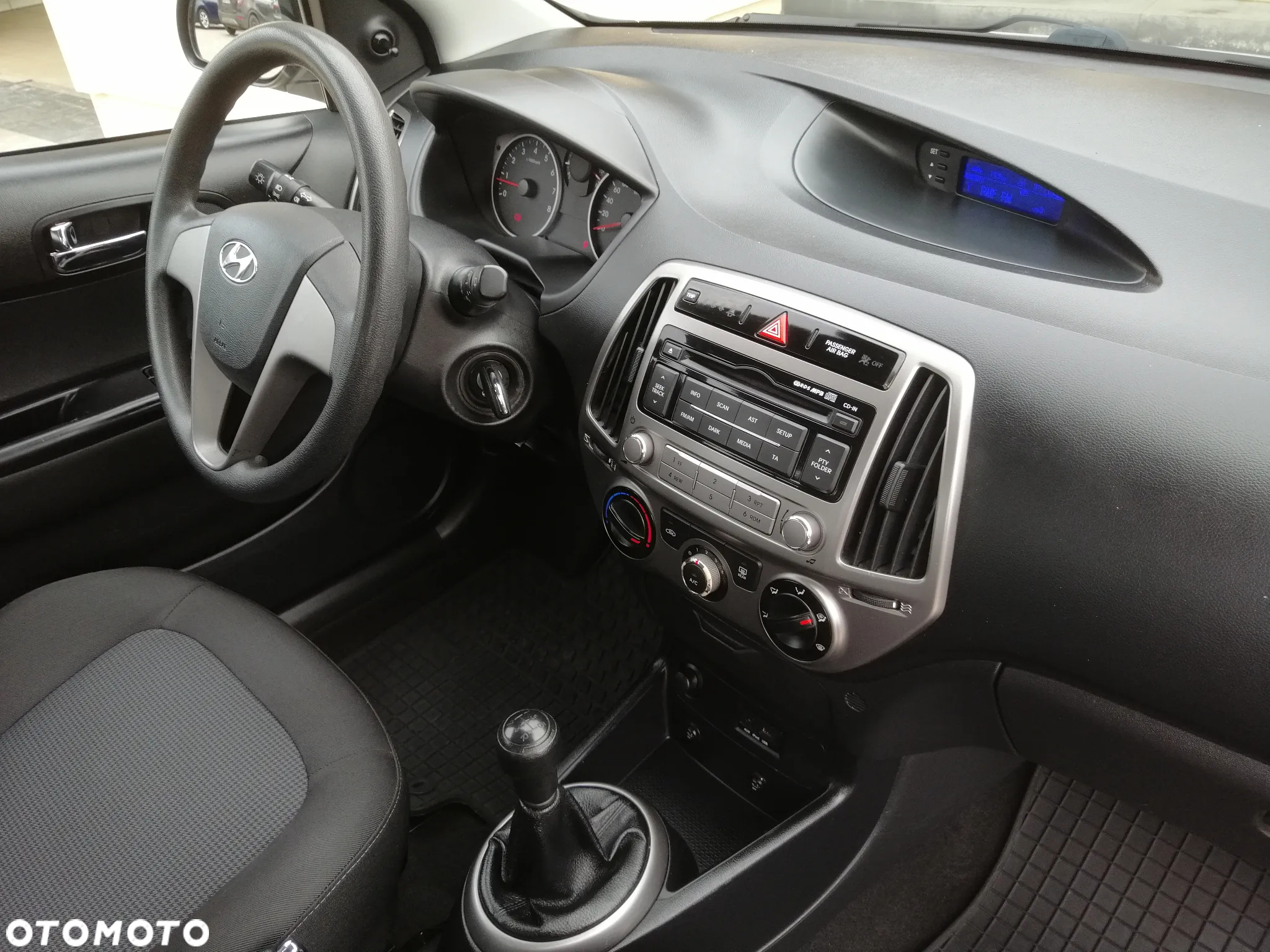 Hyundai i20 1.25 Comfort - 23
