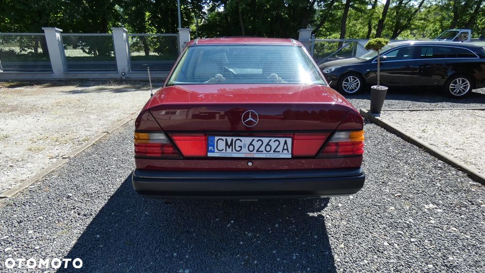 Mercedes-Benz W124 (1984-1993) - 7