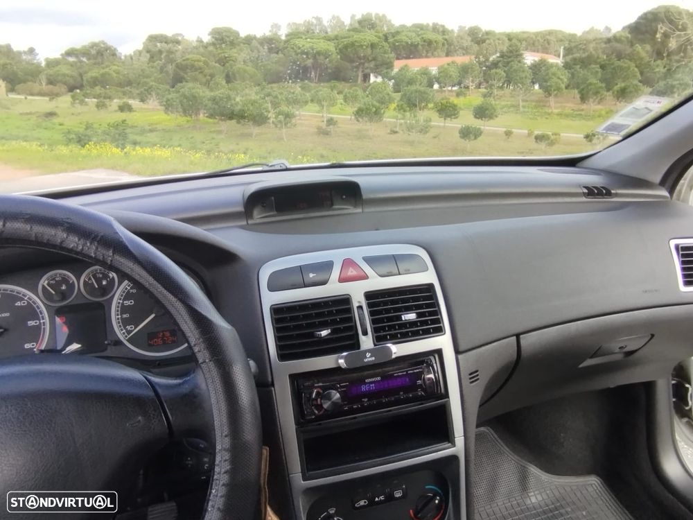 Peugeot 307 - 3