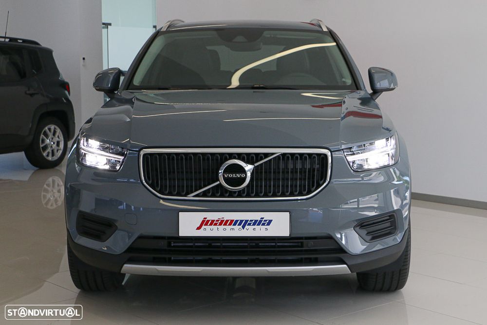 Volvo XC 40 2.0 D3 Momentum - 4