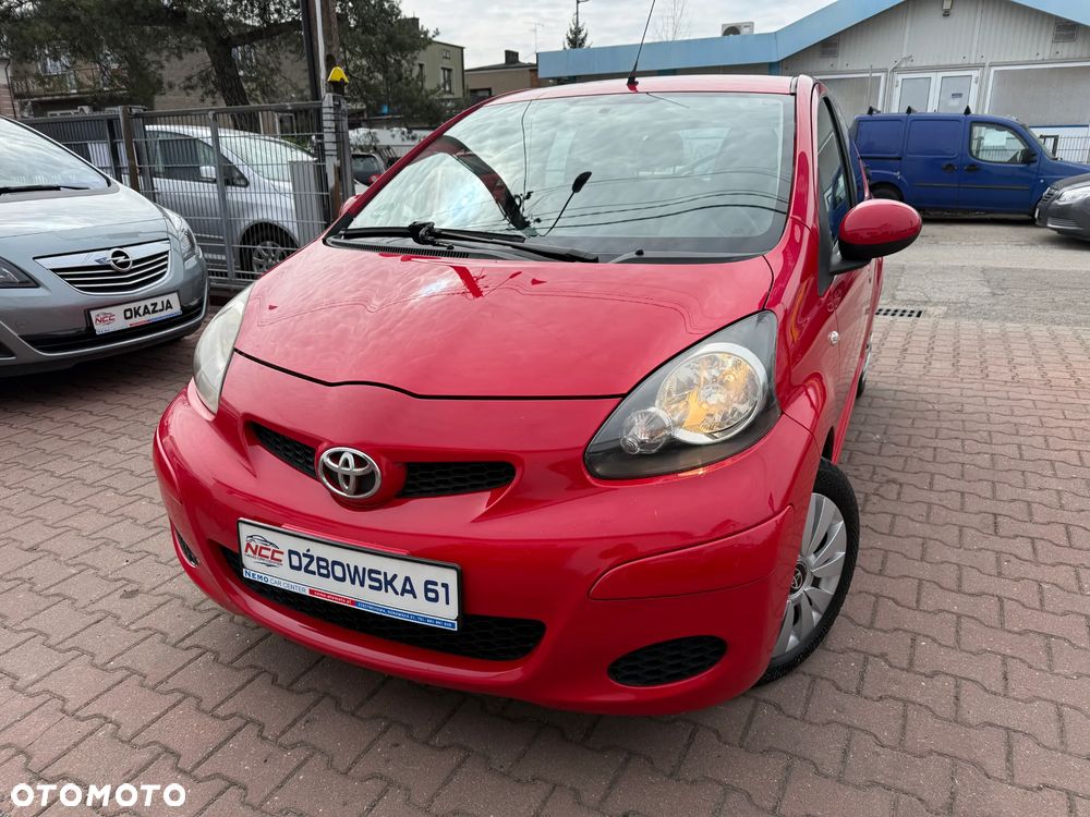 Toyota Aygo CoolRed - 3