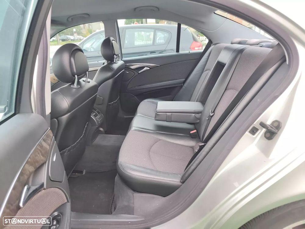 Mercedes-Benz E 220 CDI Avantgarde - 23