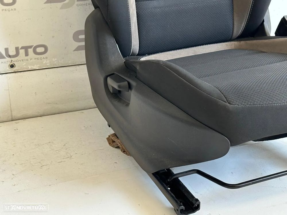 Conjunto Bancos - Fiat Tipo (2016) - 10