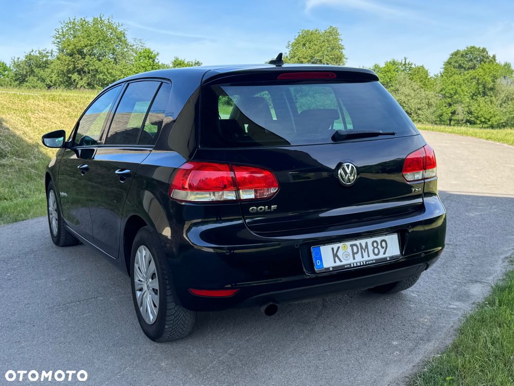 Volkswagen Golf - 27