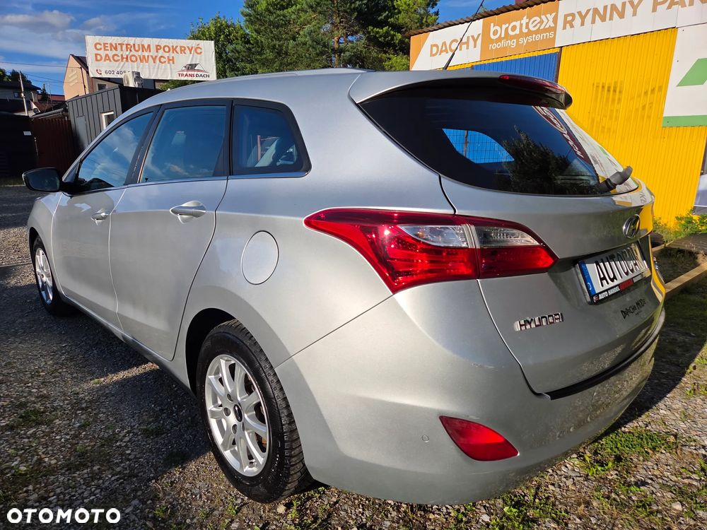 Hyundai i30 1.6 Premium - 3