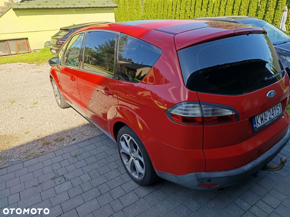 Ford S-Max 2.0 Titanium - 25