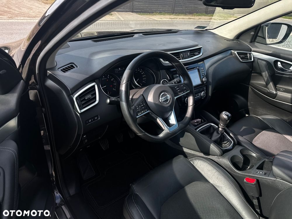 Nissan Qashqai - 22