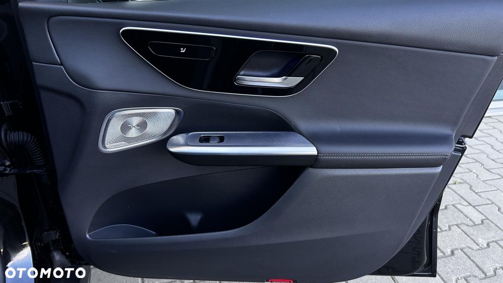 Mercedes-Benz GLC - 23