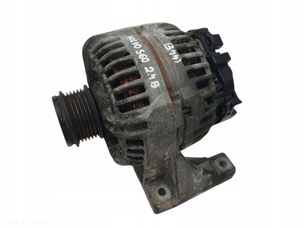 ALTERNATOR Volvo S60 S80 V70 XC70 2.4 B Bosch 8676498 0124525029 - 1