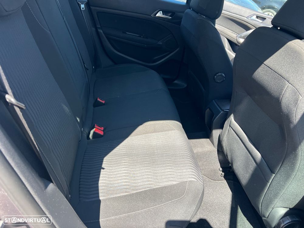 Peugeot 308 SW BlueHDi 120 Stop & Start Style - 11