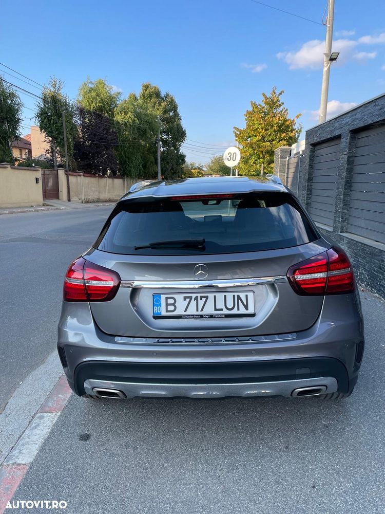 Mercedes-Benz GLA 200 7G-DCT AMG Line - 6