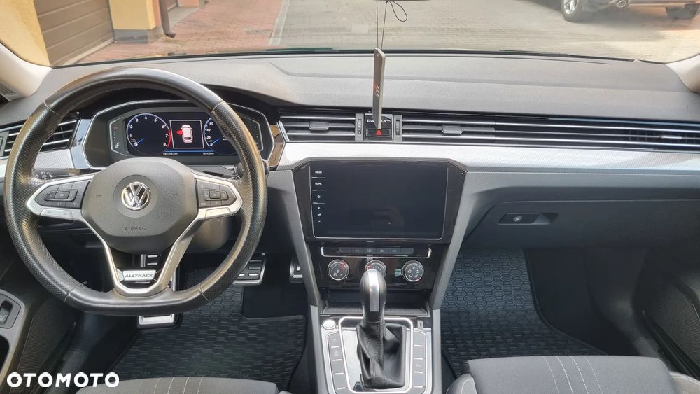 Volkswagen Passat Alltrack - 21