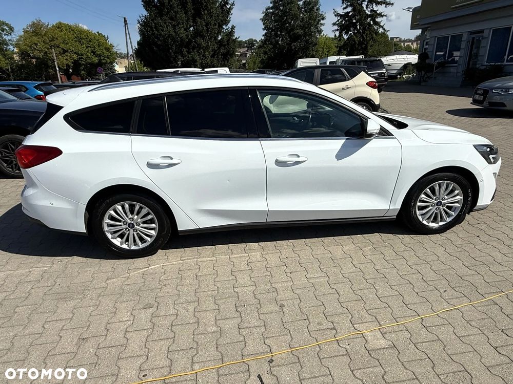 Ford Focus 2.0 TDCi Titanium ASS PowerShift - 4