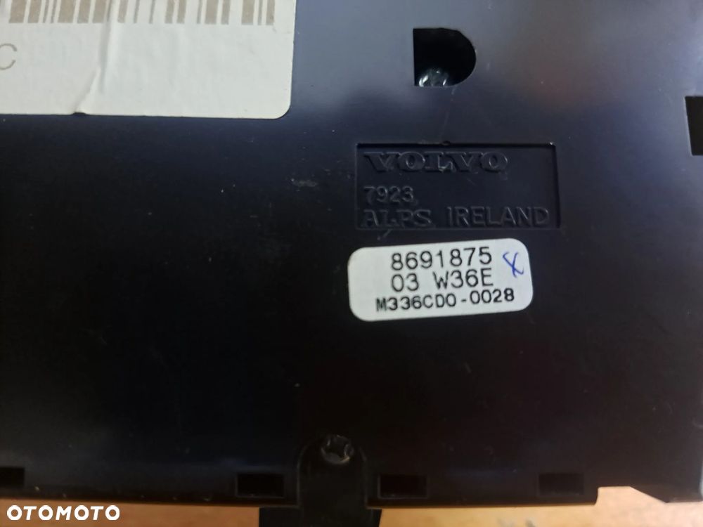 Panel klimatyzacji Volvo S80 I 8691875 - 2