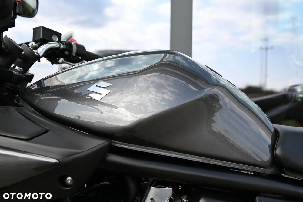 Suzuki Bandit - 35