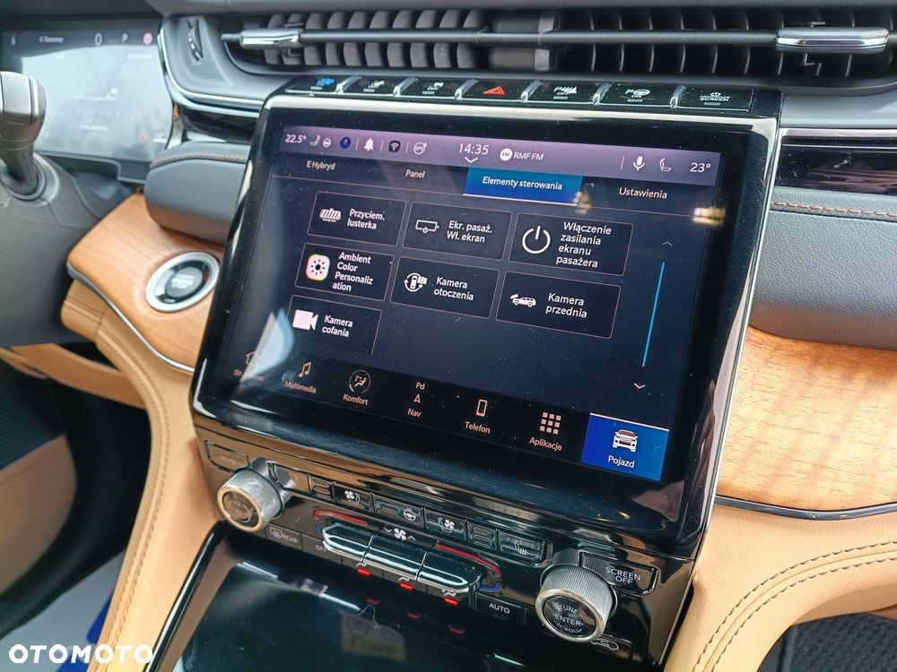 Jeep Grand Cherokee - 8