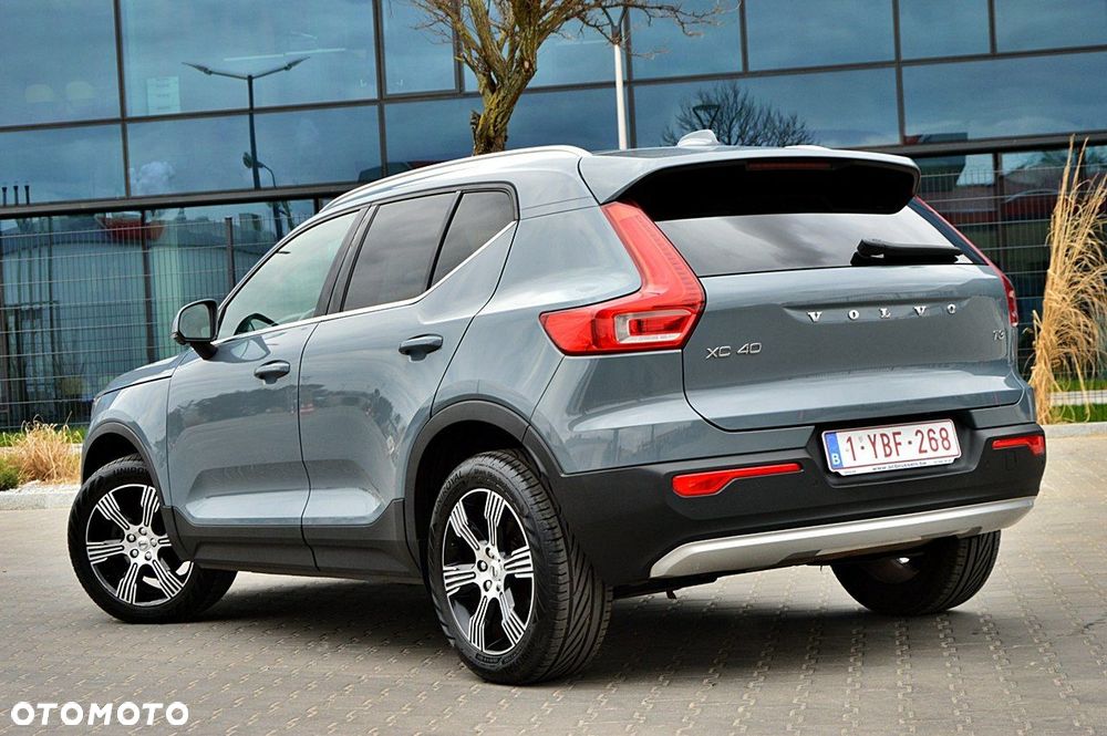 Volvo XC 40 T3 Momentum Pro - 11