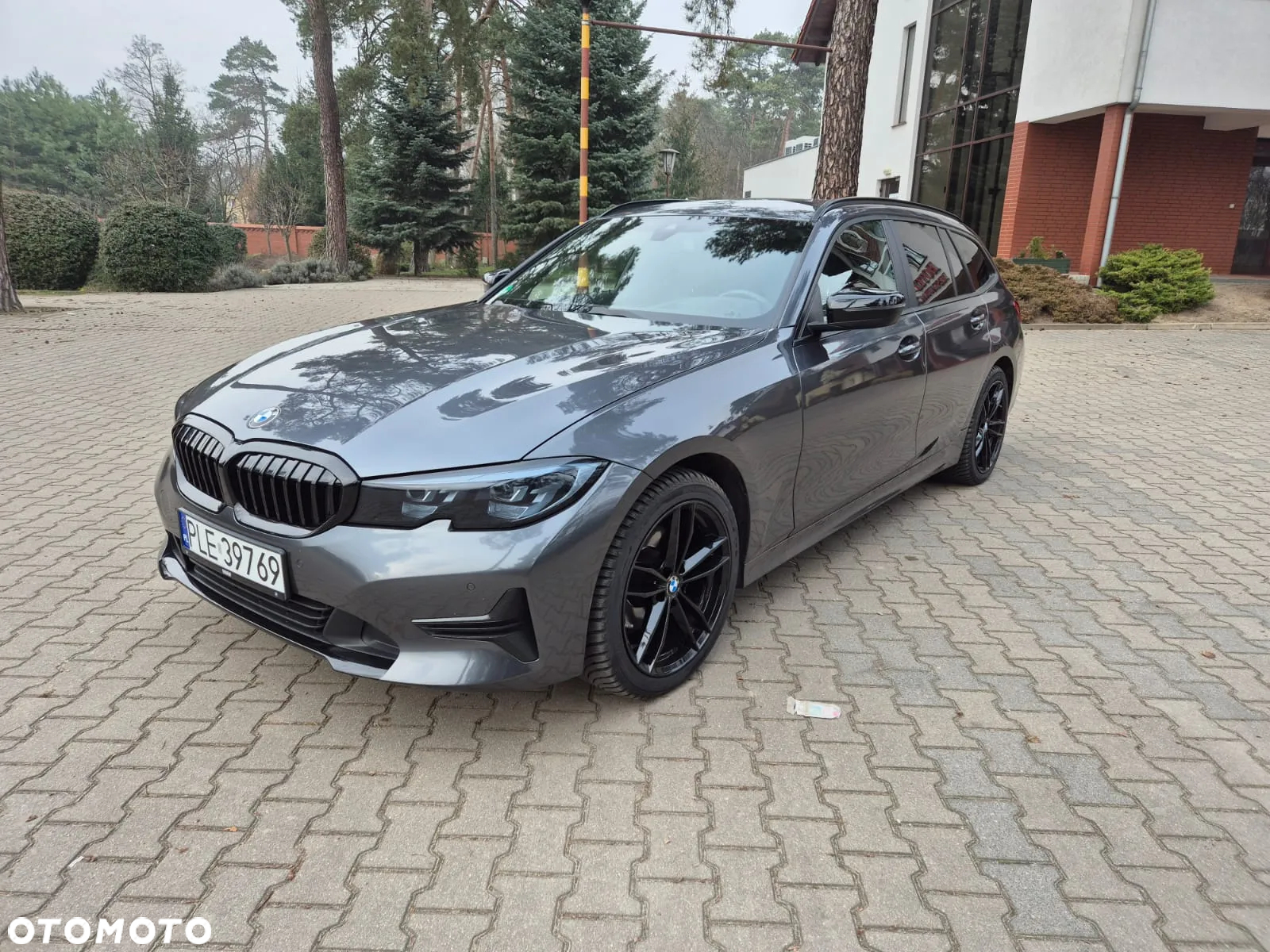 BMW Seria 3 320d - 11