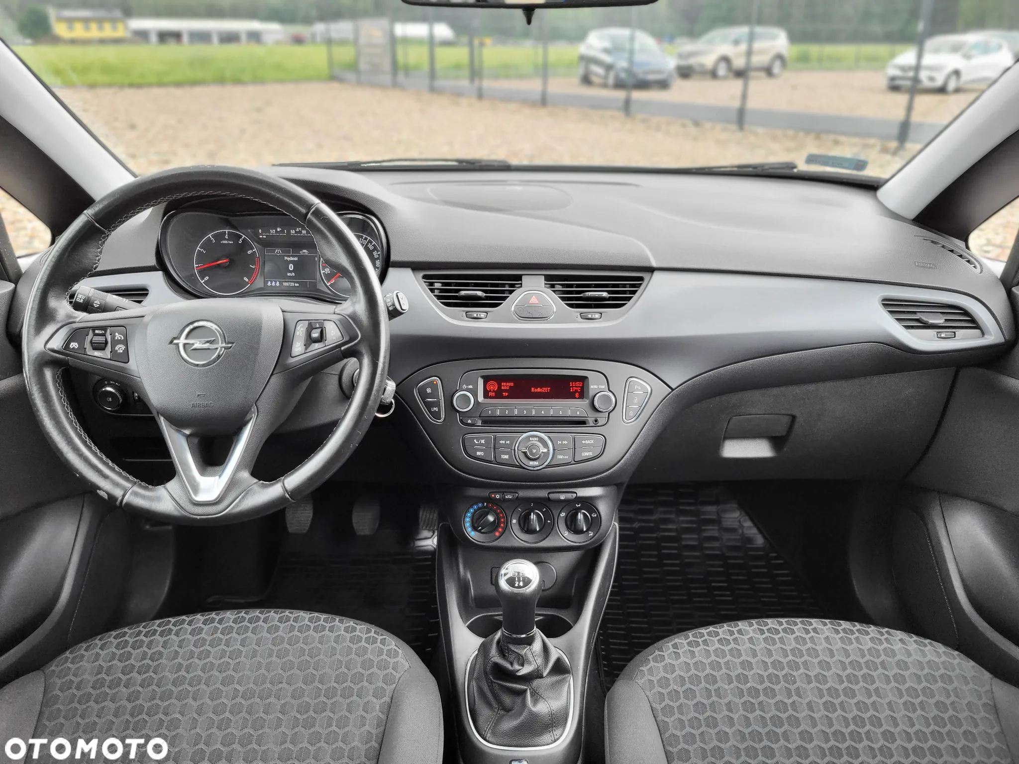 Opel Corsa 1.4 Enjoy - 10