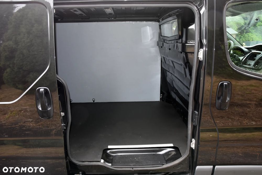 Renault TRAFIC - 22