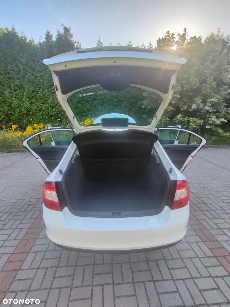 Skoda RAPID 1.2 Active - 3