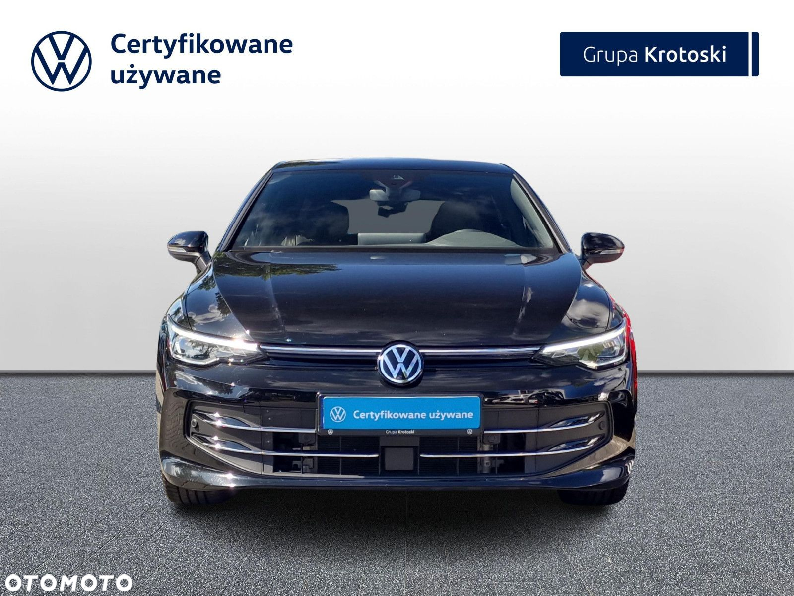 Volkswagen Golf - 8