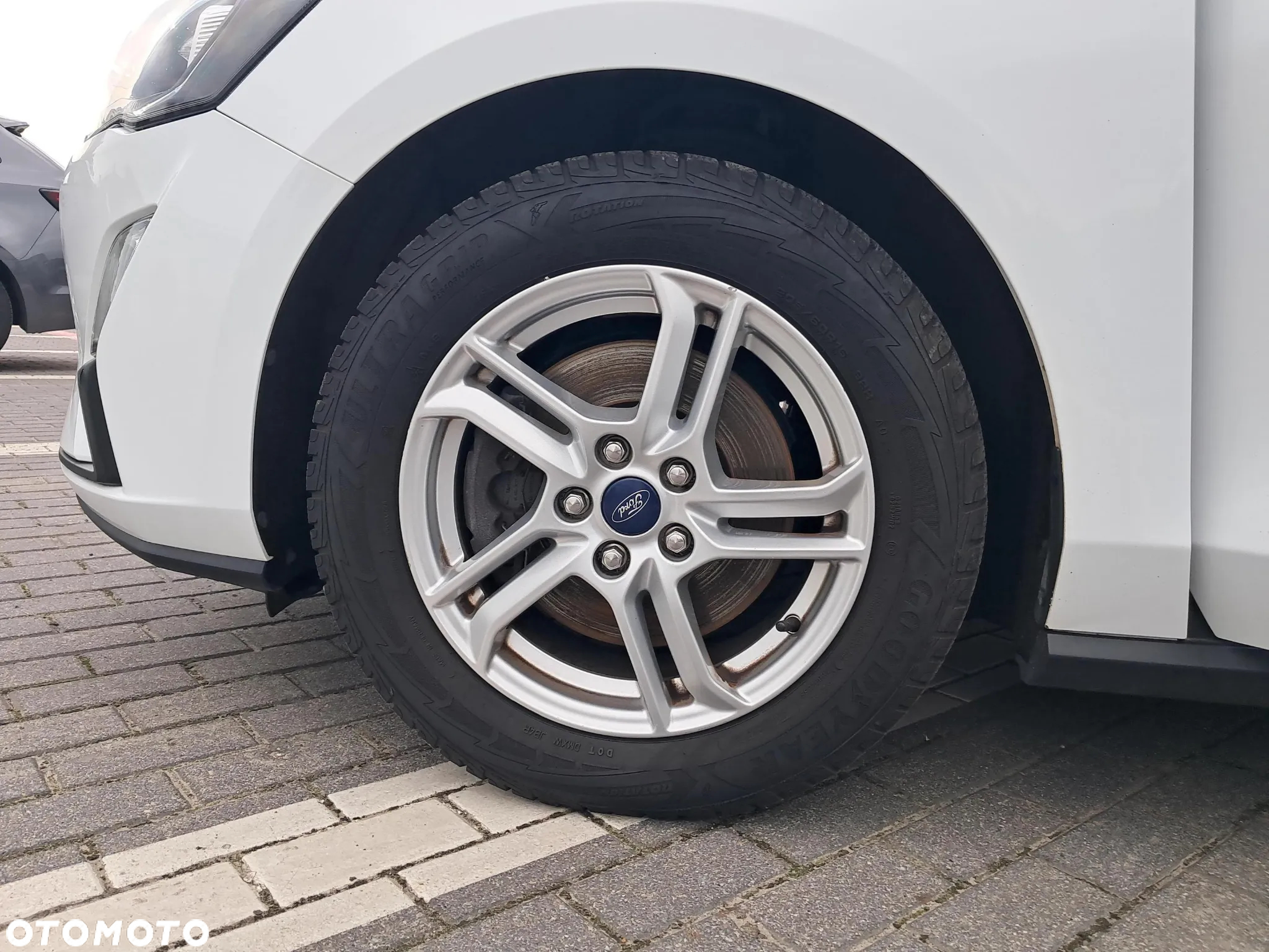 Ford Focus 1.0 EcoBoost Active - 18