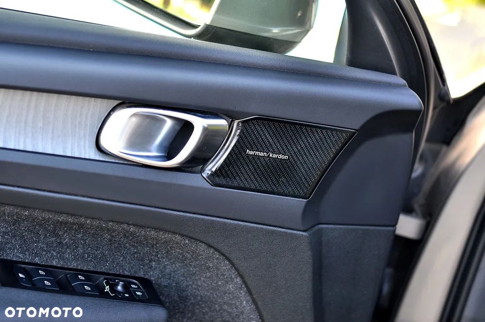 Volvo XC 40 T5 Recharge DKG Inscription Expression - 38