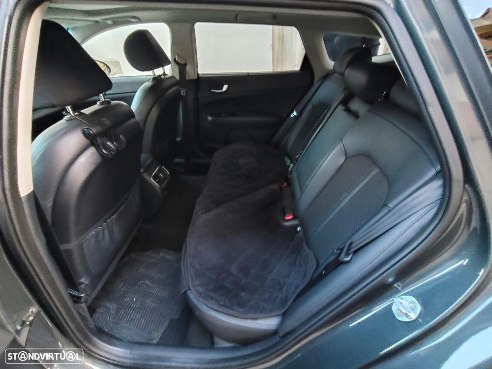 Kia Optima SW - 2