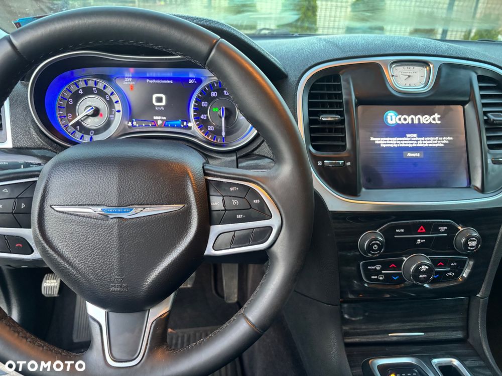 Chrysler 300 - 13