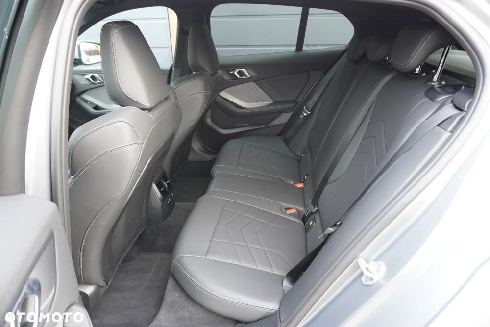 BMW Seria 1 - 10