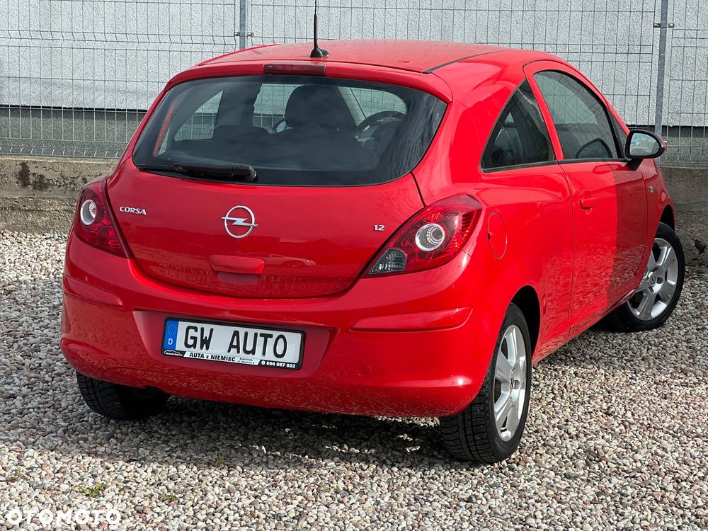 Opel Corsa 1.2 16V - 9