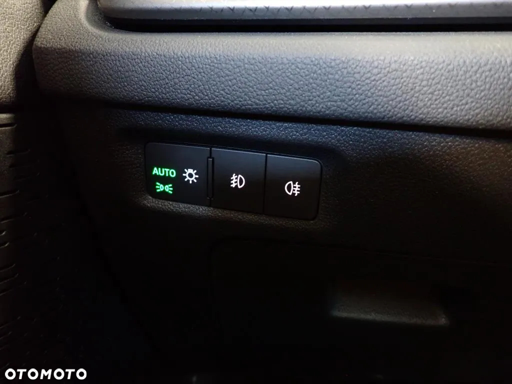 Skoda Octavia 1.5 TSI ACT Ambition - 14