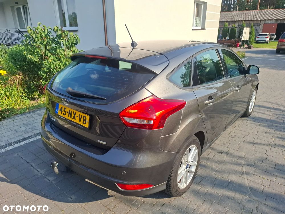 Ford Focus 1.0 EcoBoost 99g Trend - 6