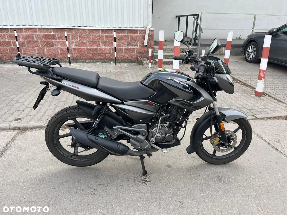 Bajaj Pulsar - 11