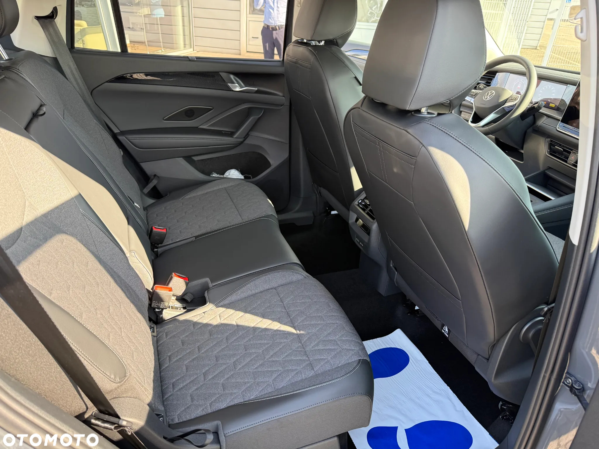 Volkswagen Tayron 1.5 TSI eHybrid PHEV Elegance DSG - 17