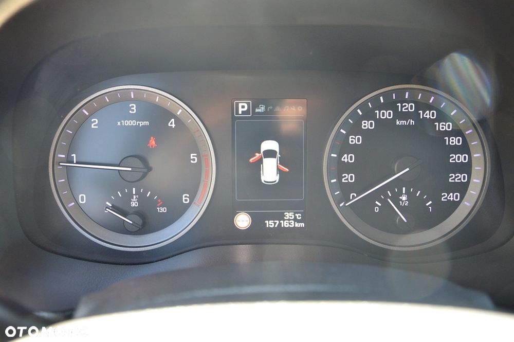 Hyundai Tucson blue 1.7 CRDi 2WD DCT Passion - 31