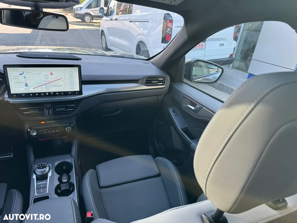 Ford Kuga - 21