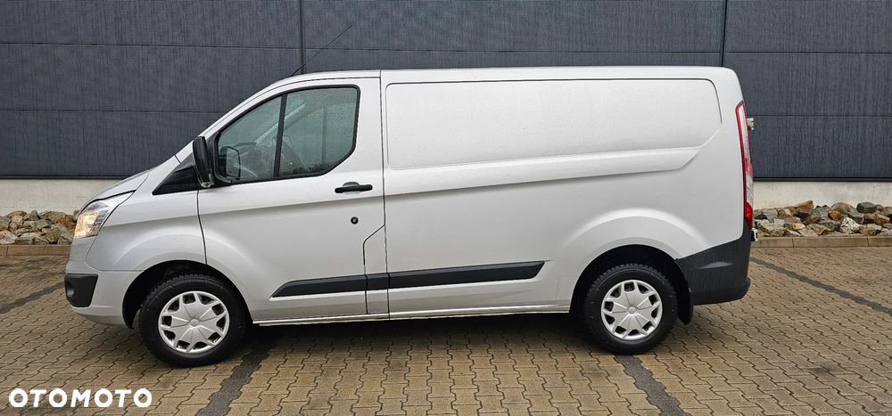 Ford TRANSIT CUSTOM - 10
