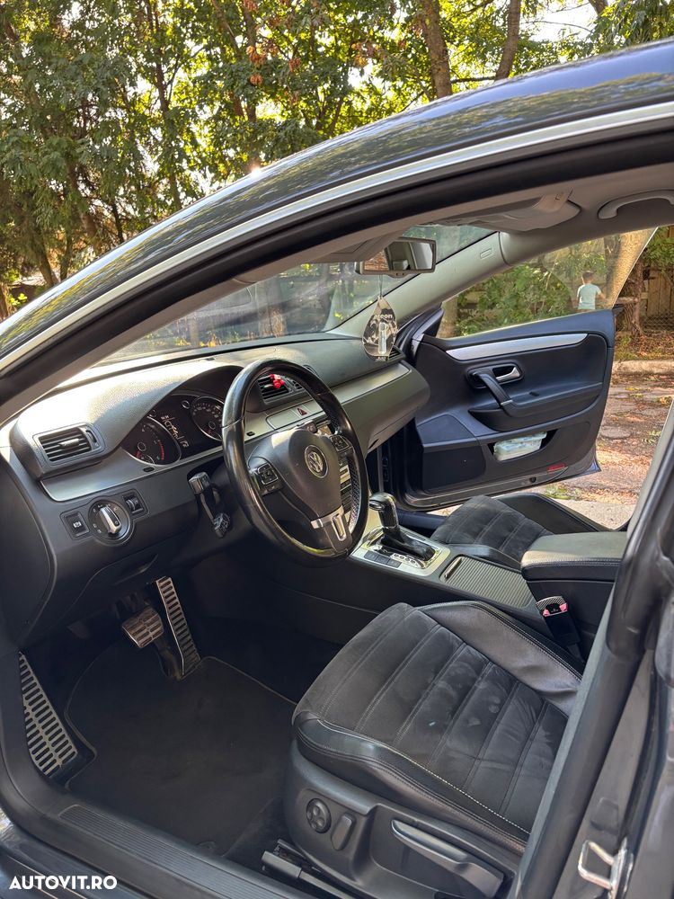 Volkswagen Passat - 16