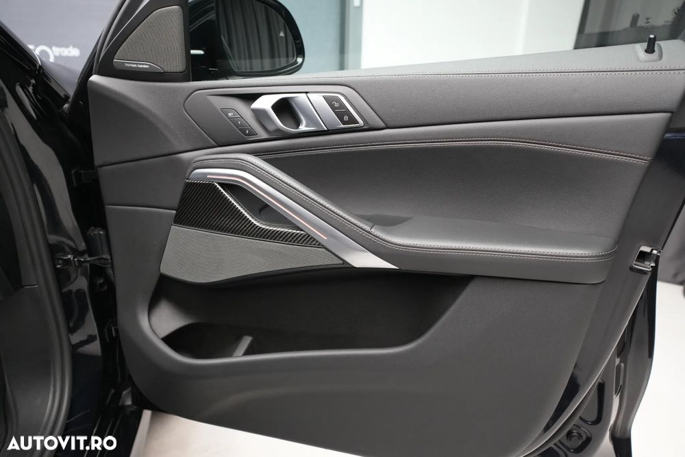 BMW X6 xDrive40i - 32