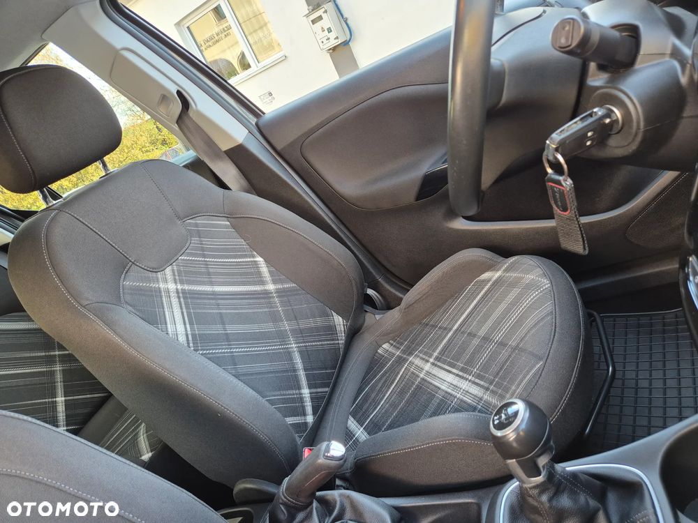 Opel Corsa 1.4 Color Edition - 30