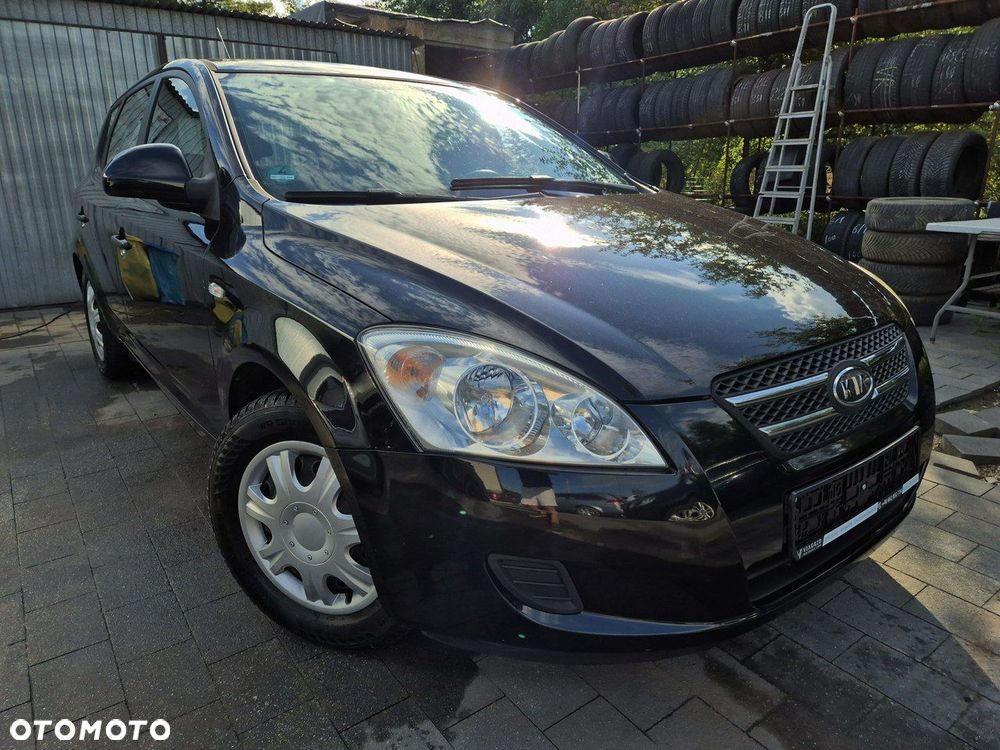 Kia Ceed Cee'd 1.4 Comfort - 2
