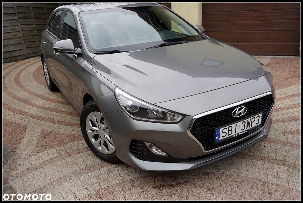 Hyundai i30 1.4 Premiere Comfort - 2
